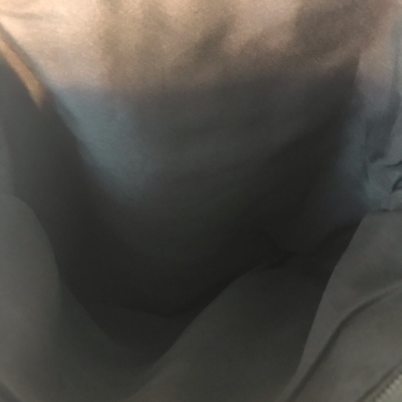 Black“Rosetti”Handbag - Picture 8 of 9